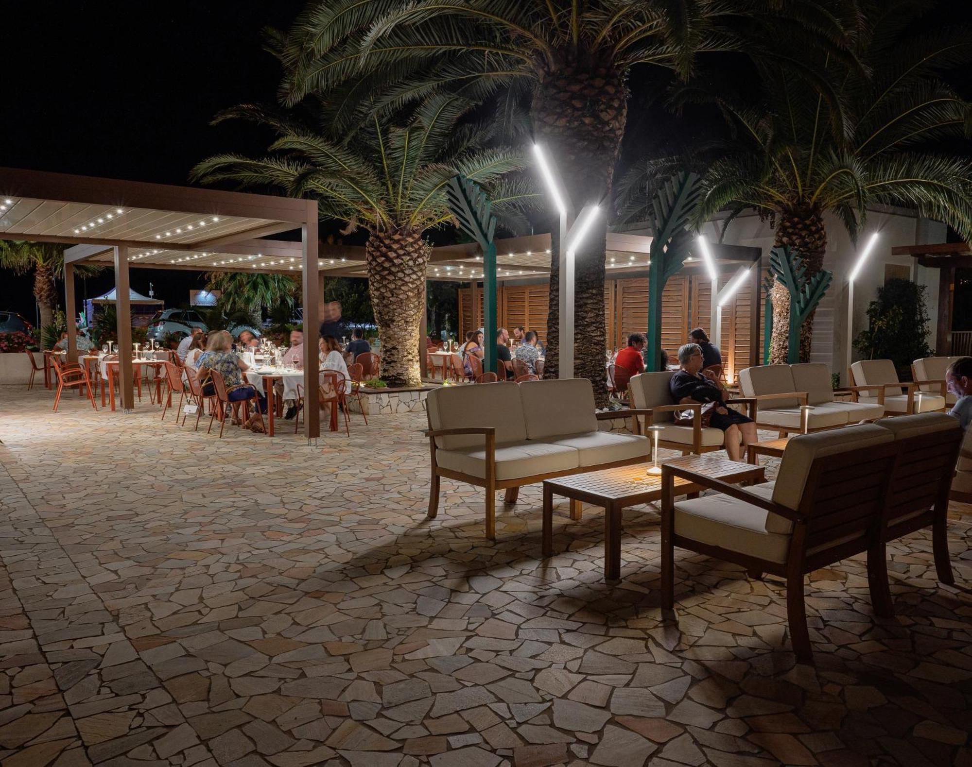 Hotel Garden Praia a Mare Exterior foto