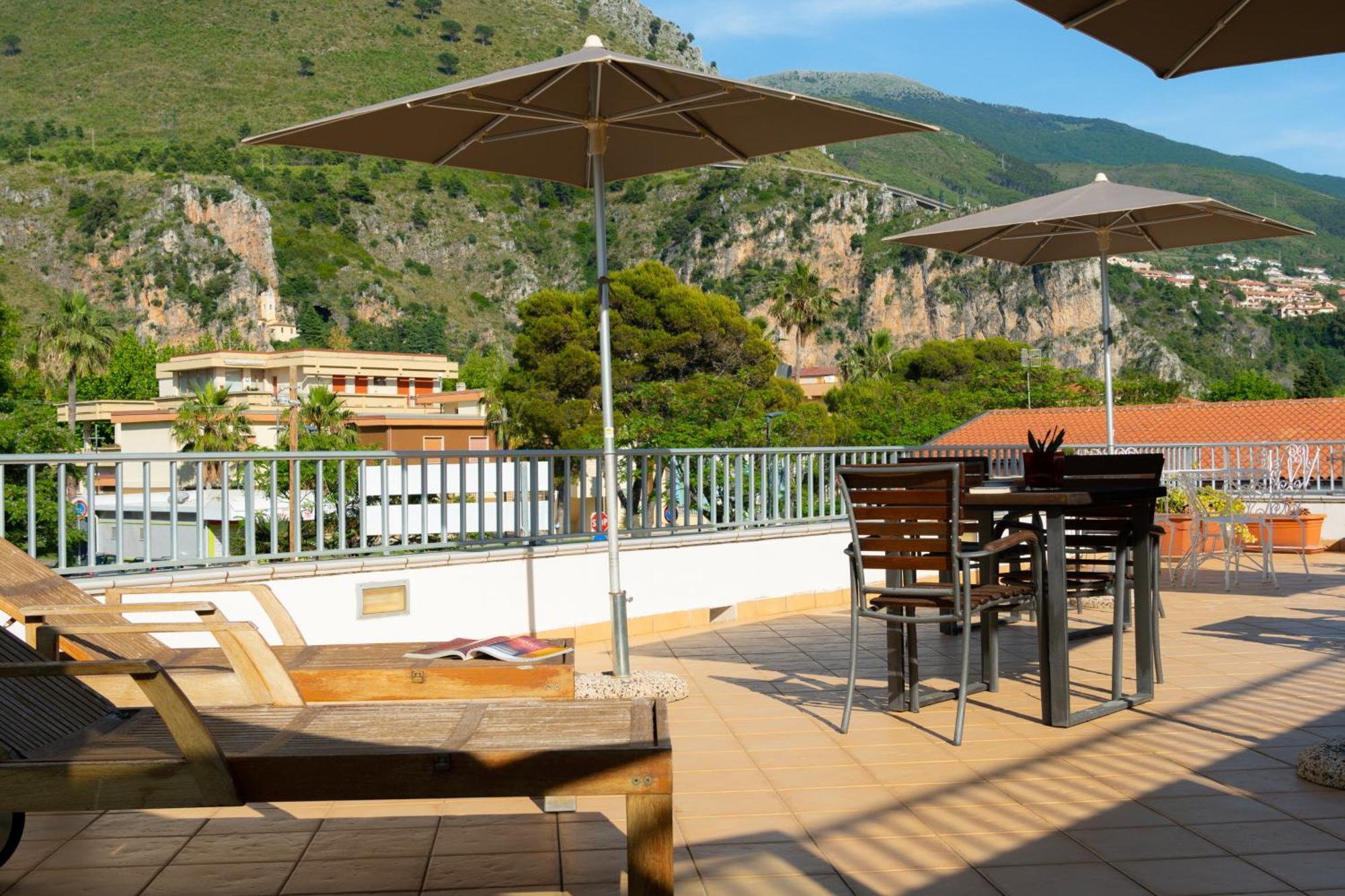 Hotel Garden Praia a Mare Exterior foto