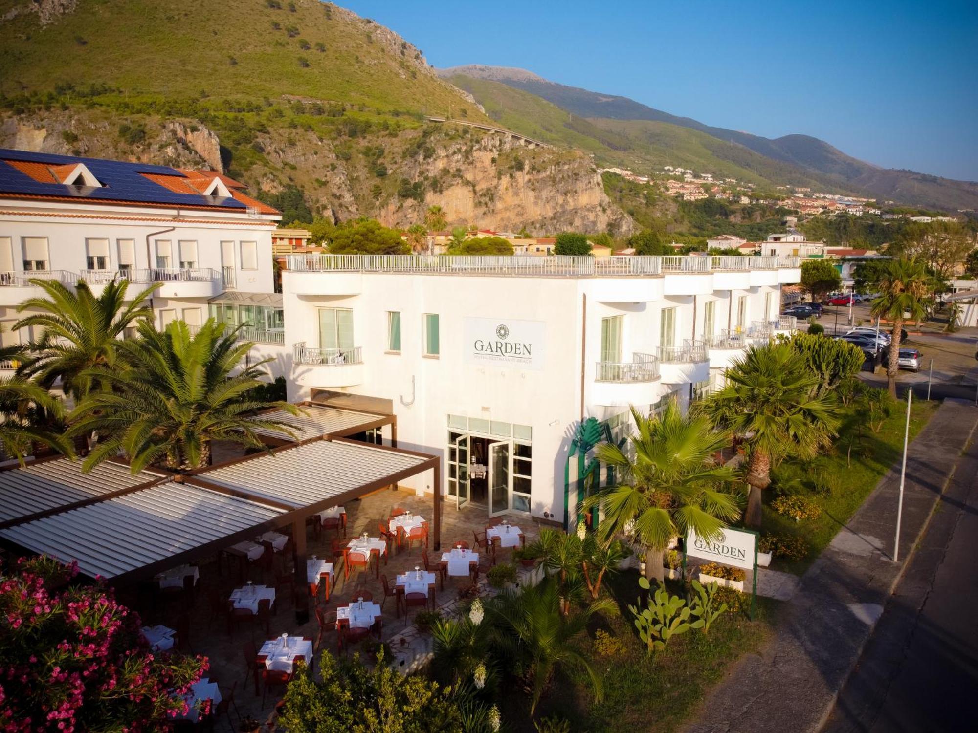 Hotel Garden Praia a Mare Exterior foto