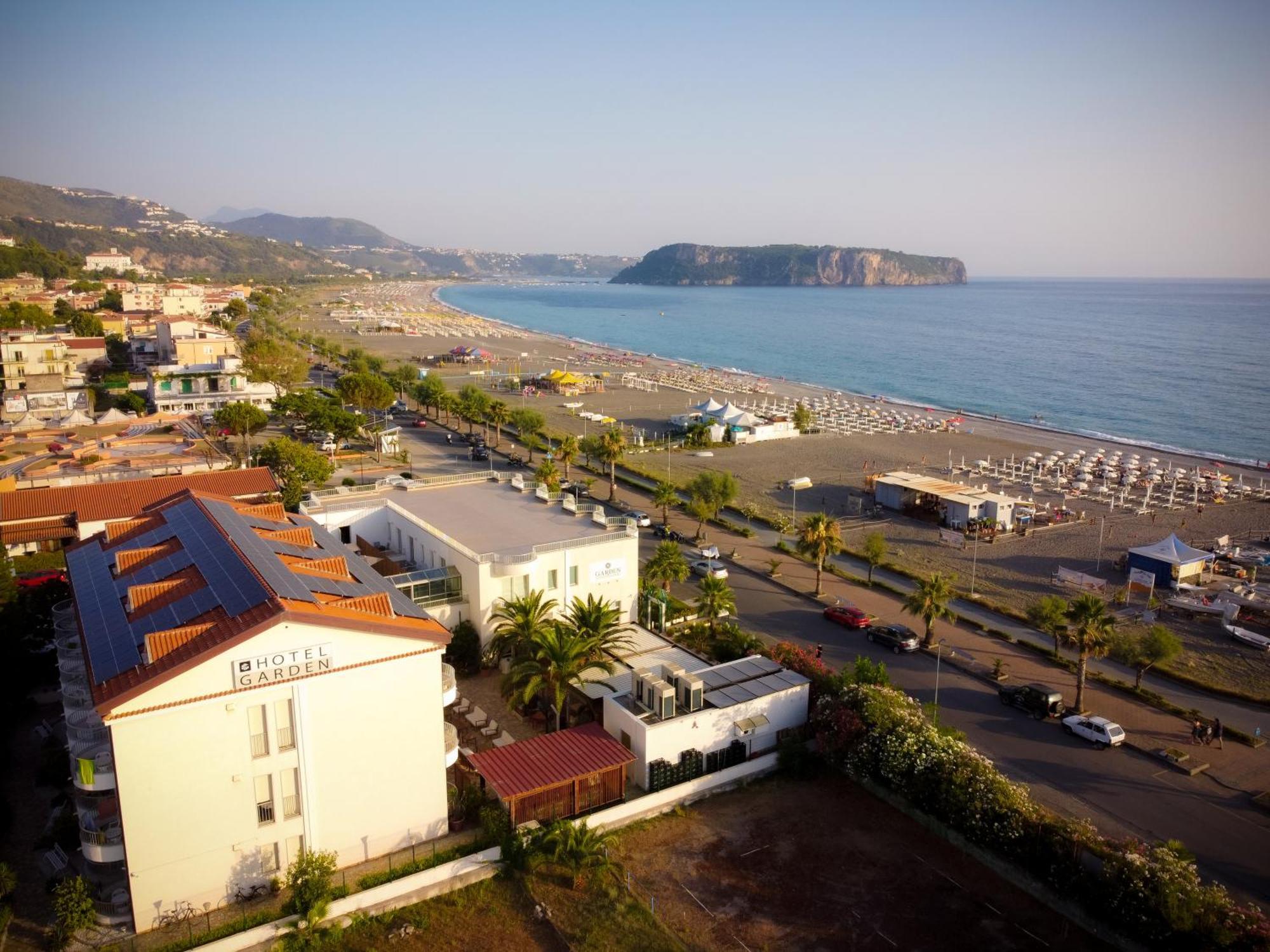 Hotel Garden Praia a Mare Exterior foto